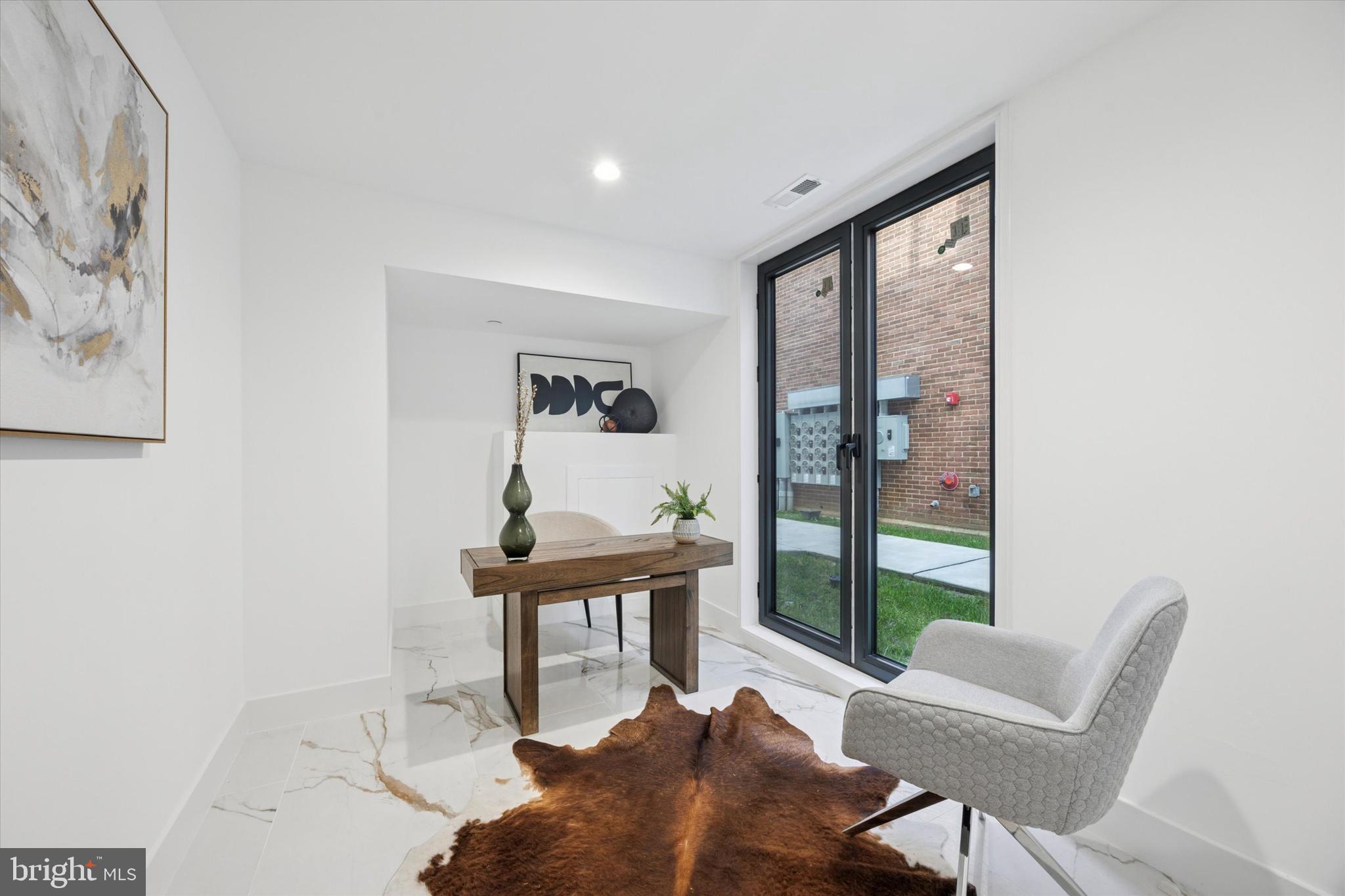 1843 HARTRANFT STREET A103