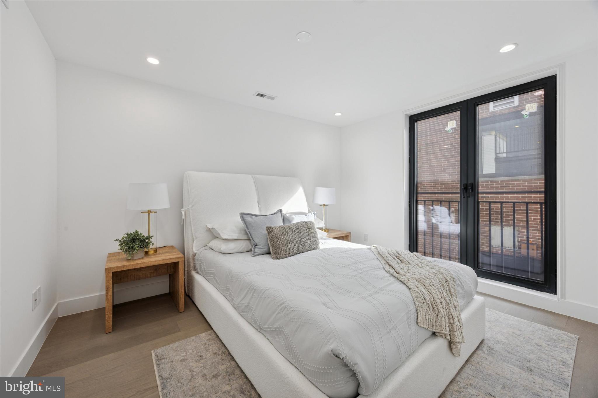 1843 HARTRANFT STREET A103