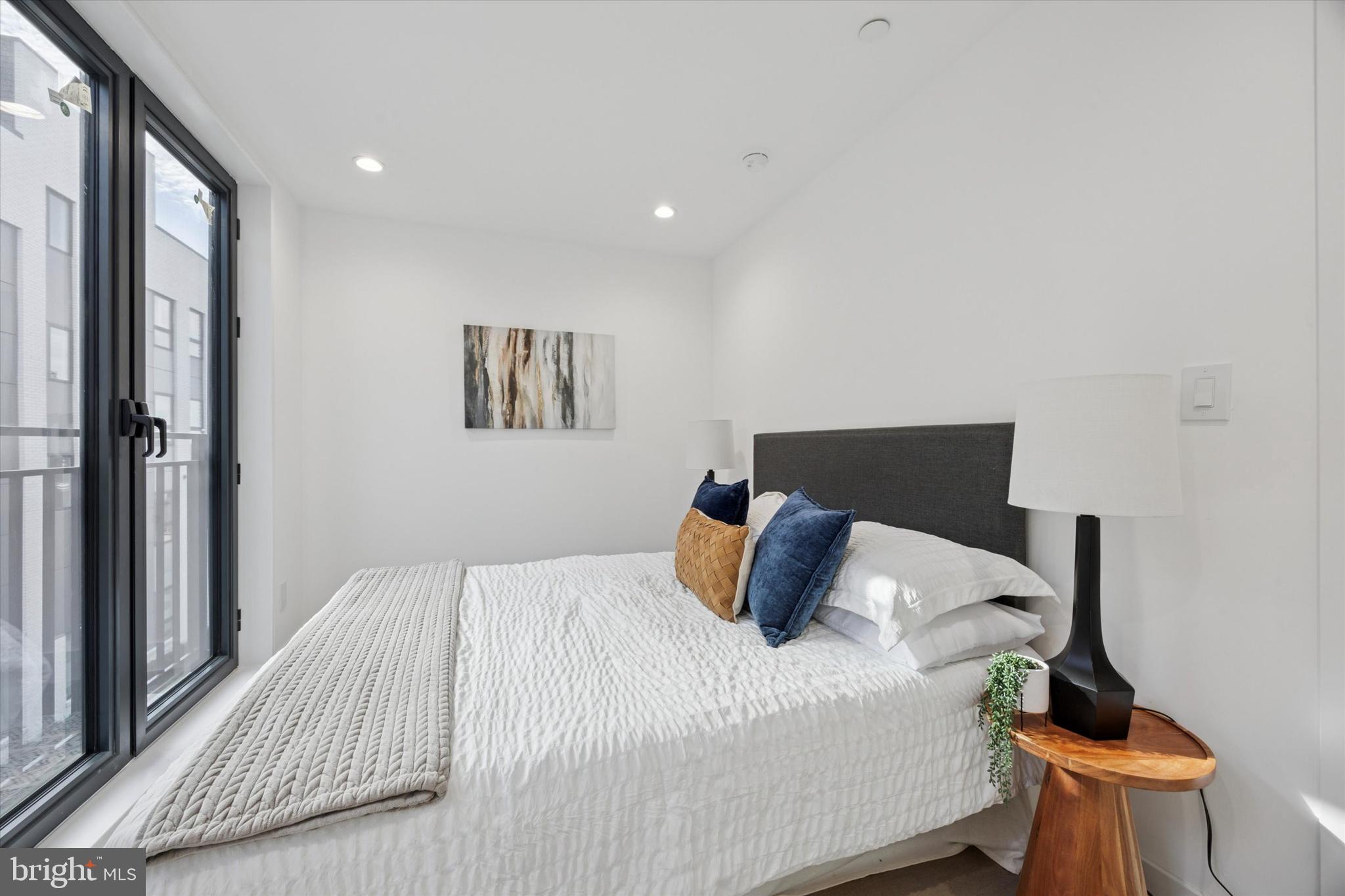 1843 HARTRANFT STREET A103