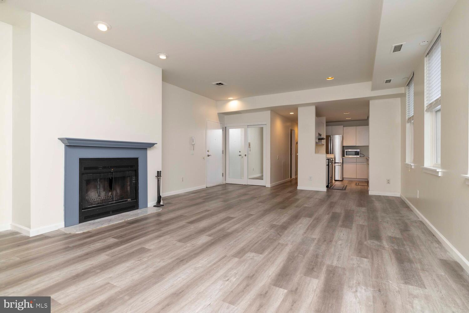 102 CHURCH STREET 22 409