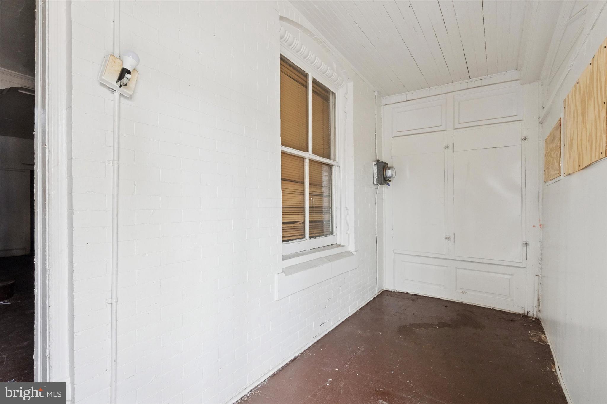 1853 W JUNIATA STREET