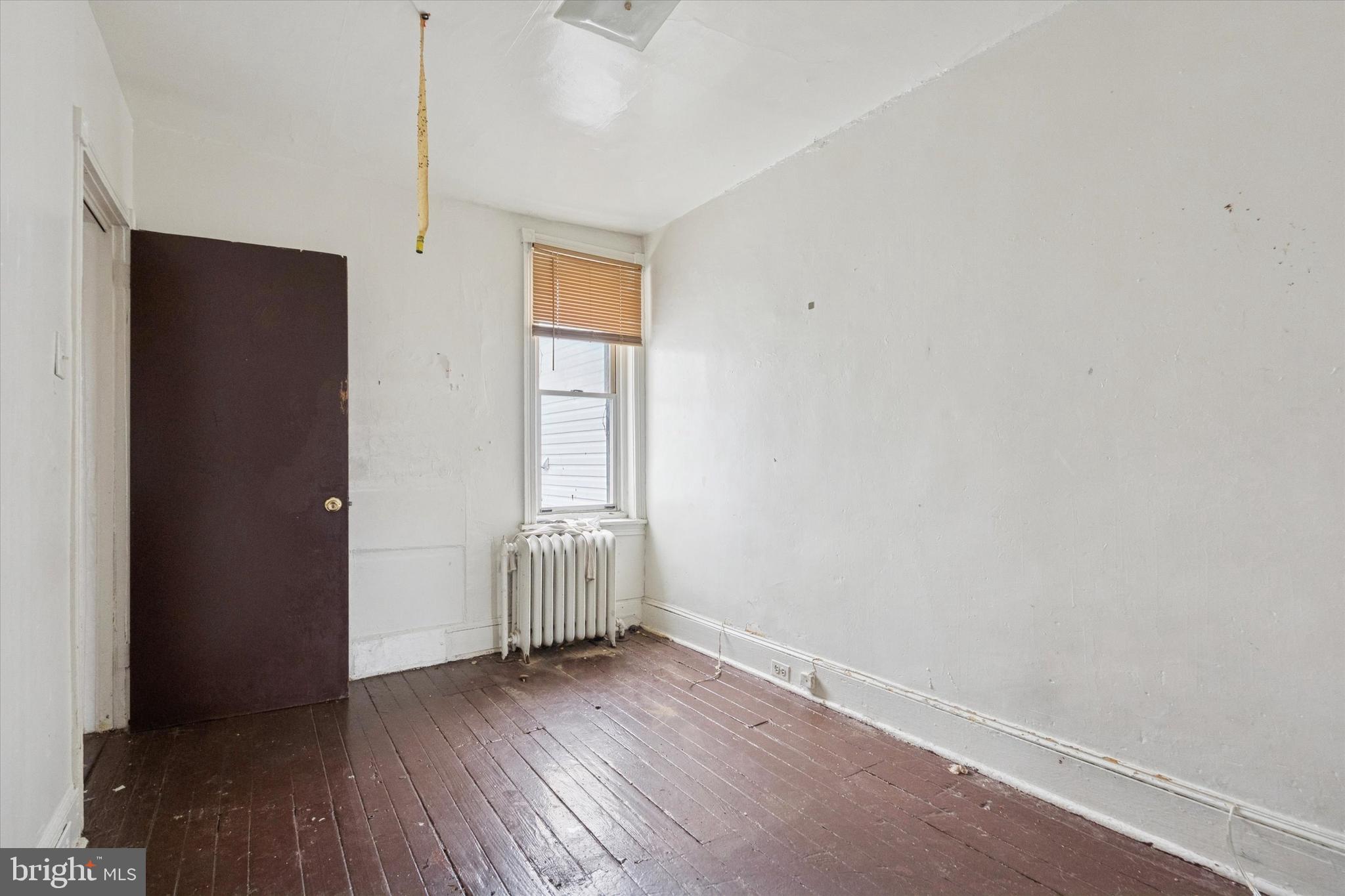 1853 W JUNIATA STREET