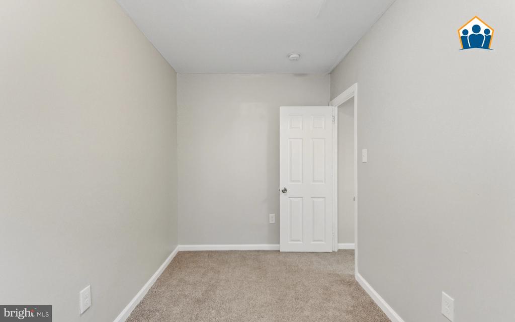 2528 COLLINS STREET