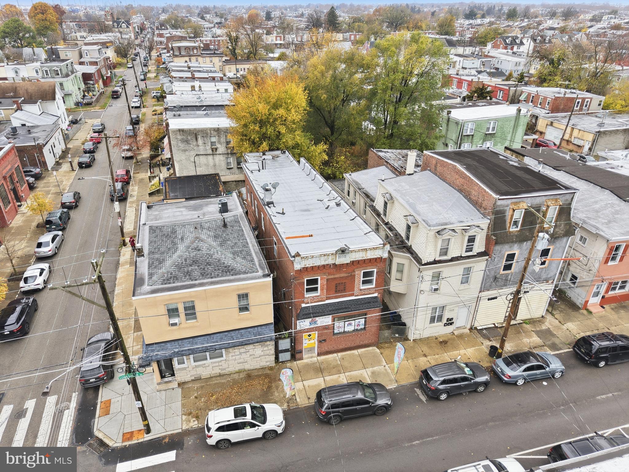 4830 LONGSHORE AVENUE