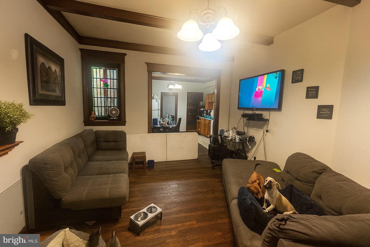 609 E ALLEGHENY AVENUE 11