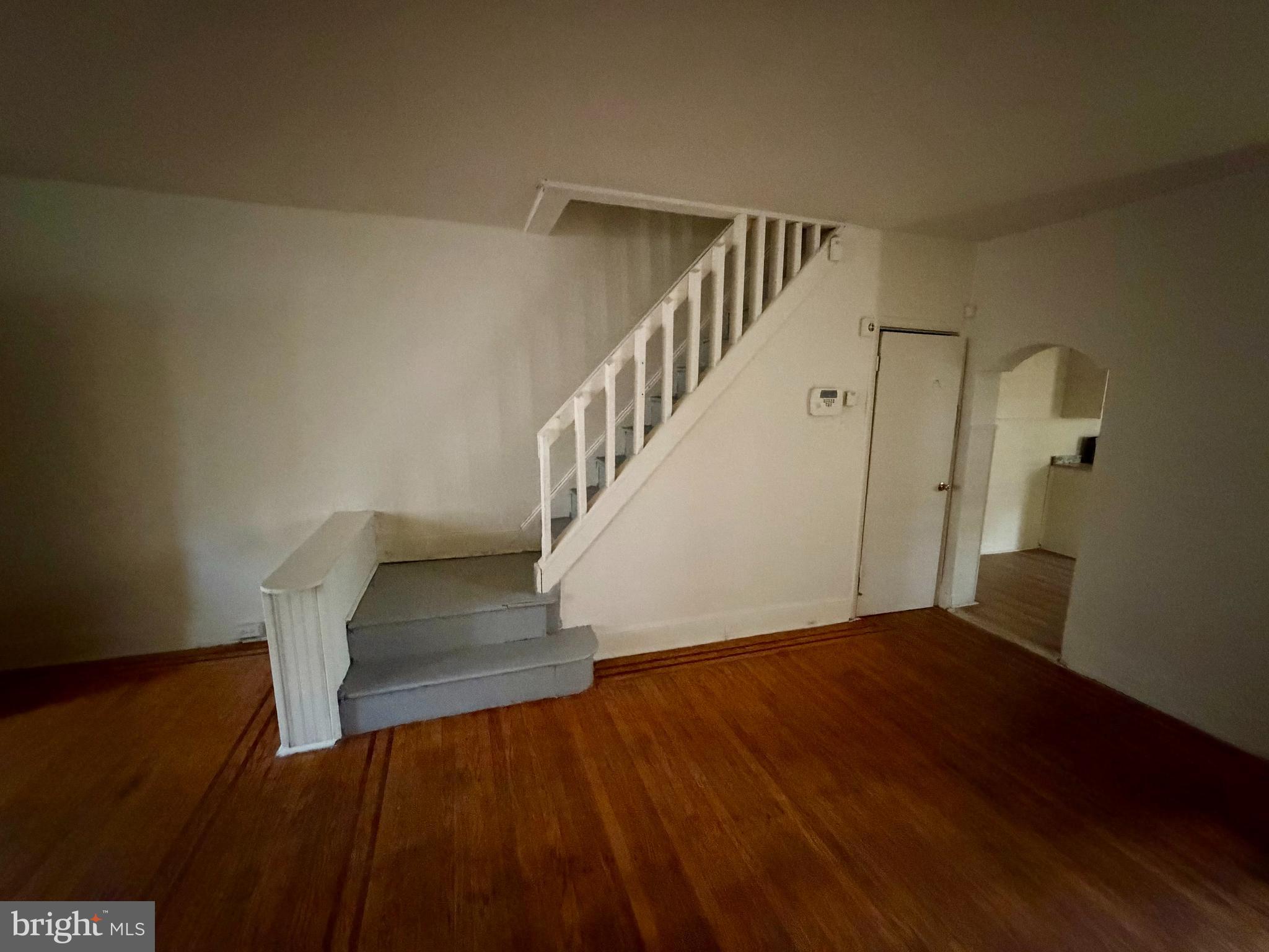 1854 E LIPPINCOTT STREET