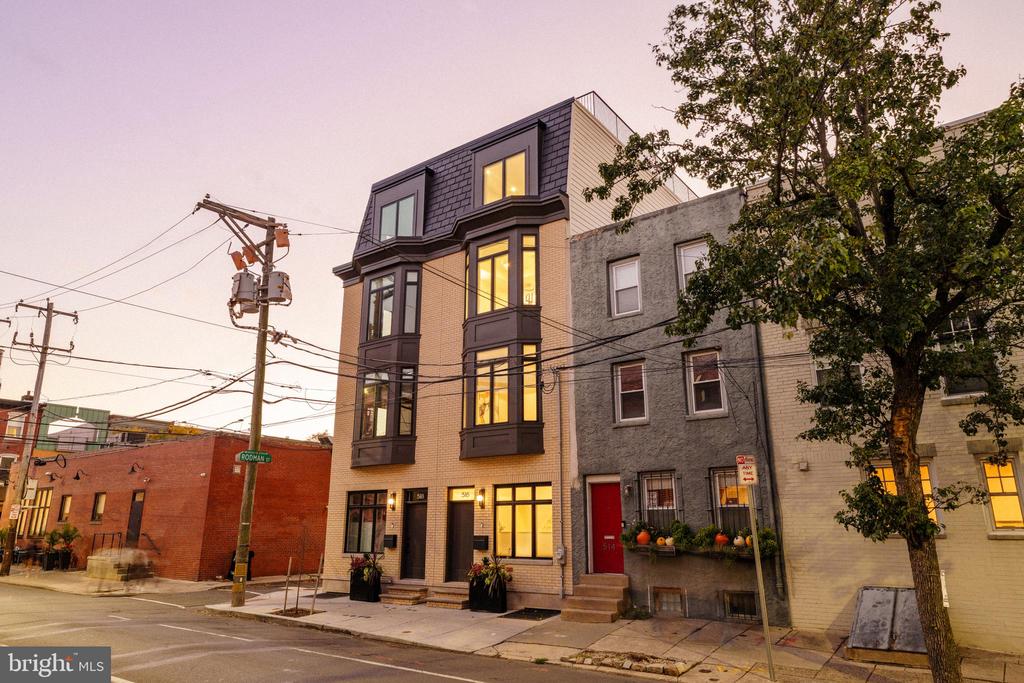 516 S 21ST STREET