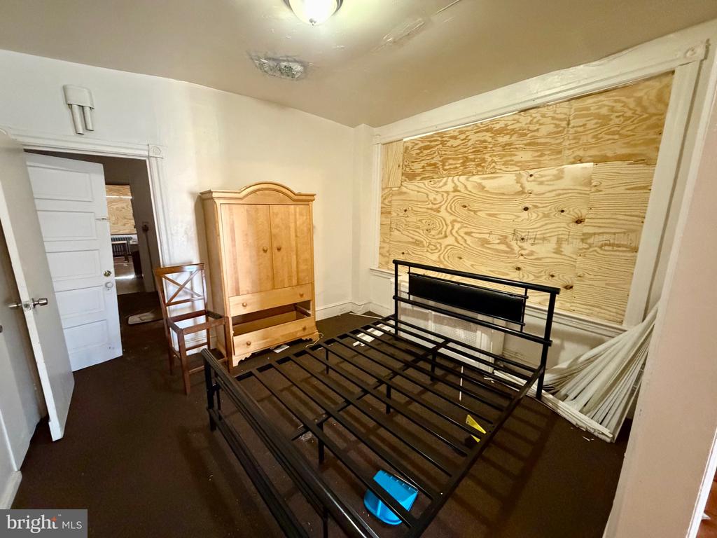 510 W TABOR ROAD