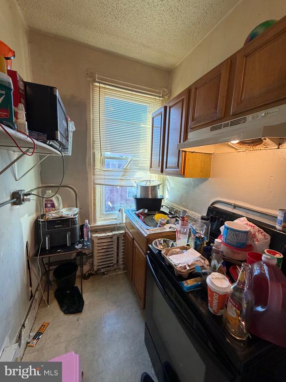 510 W TABOR ROAD