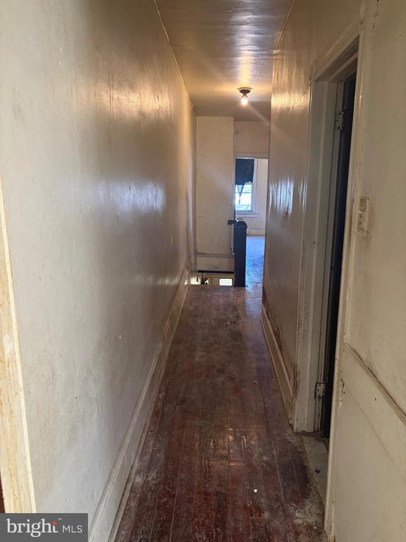 66 W MANHEIM STREET