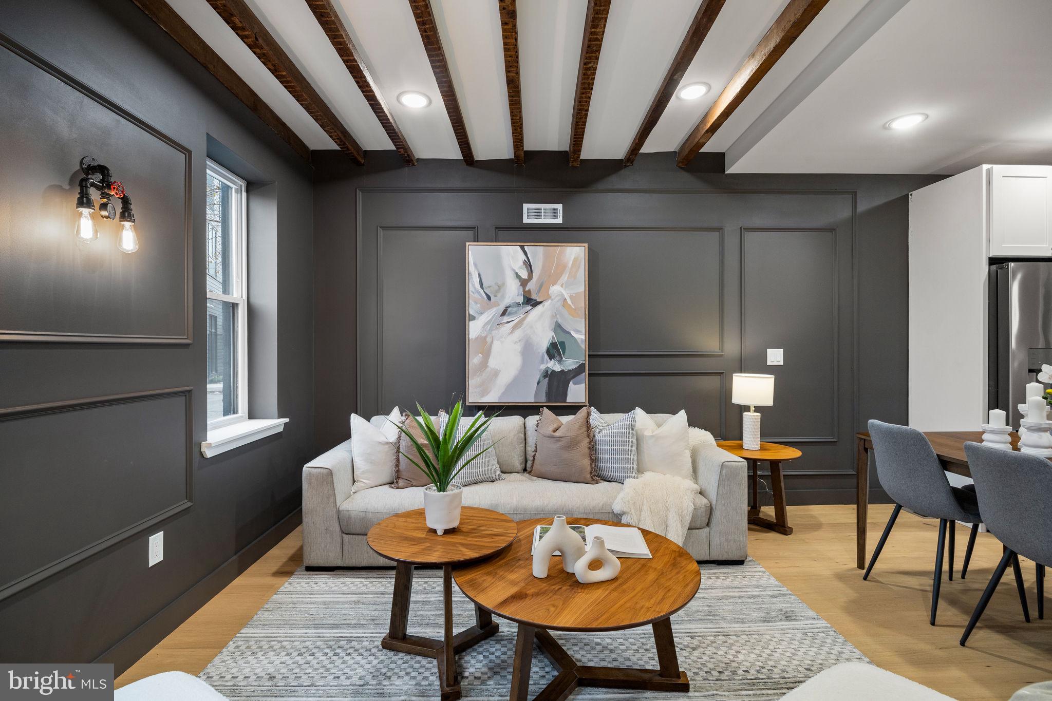 1613 N LAWRENCE STREET