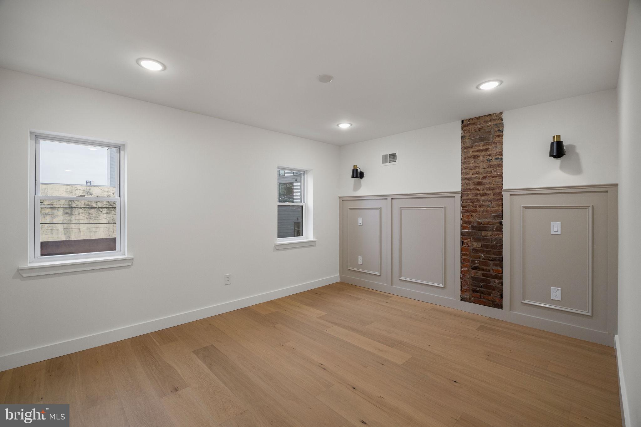 1613 N LAWRENCE STREET