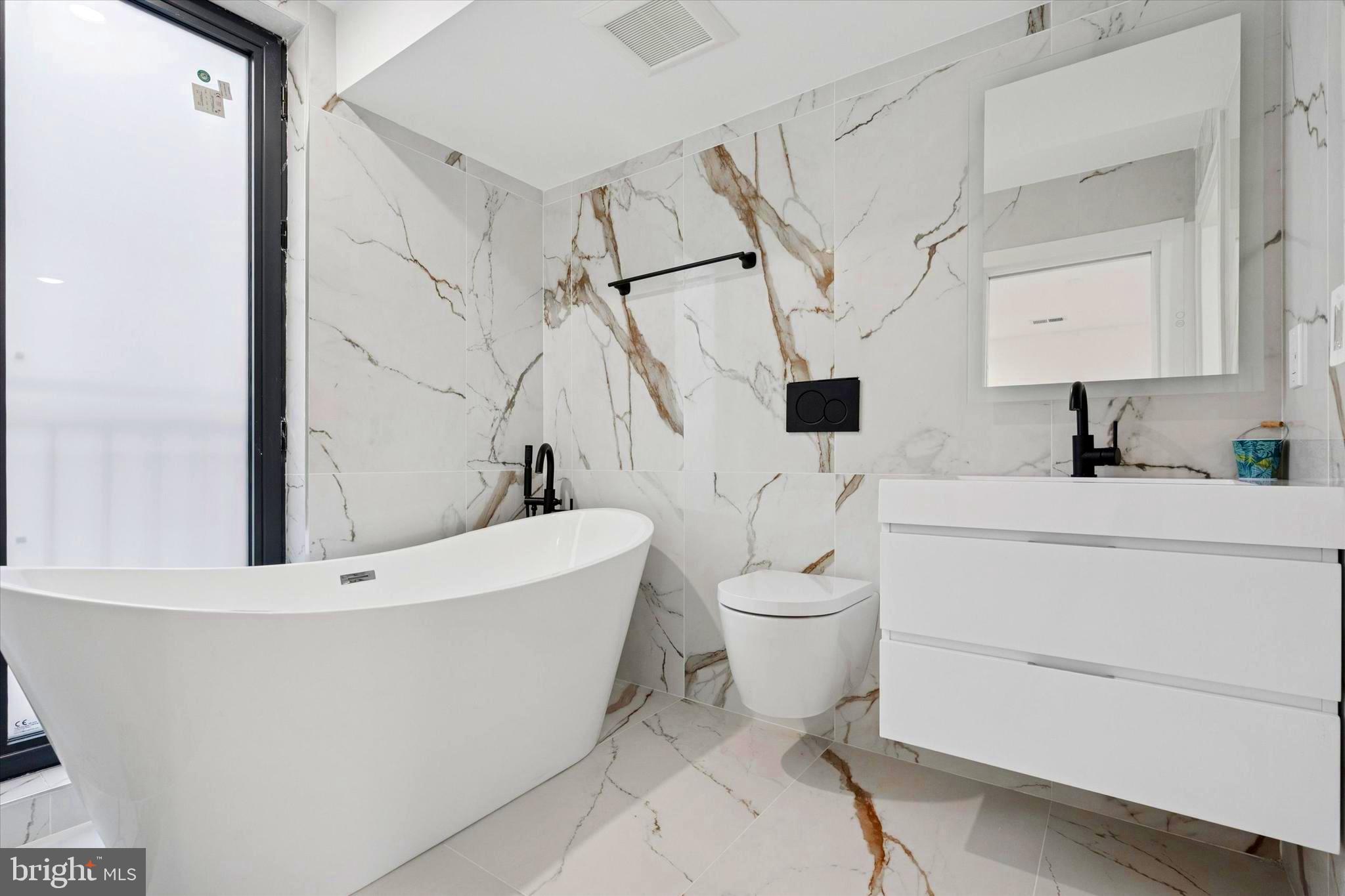 1843 HARTRANFT STREET B102