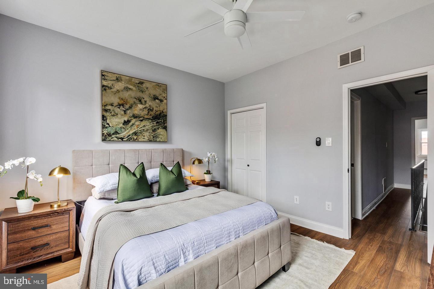 1553 S WOODSTOCK STREET