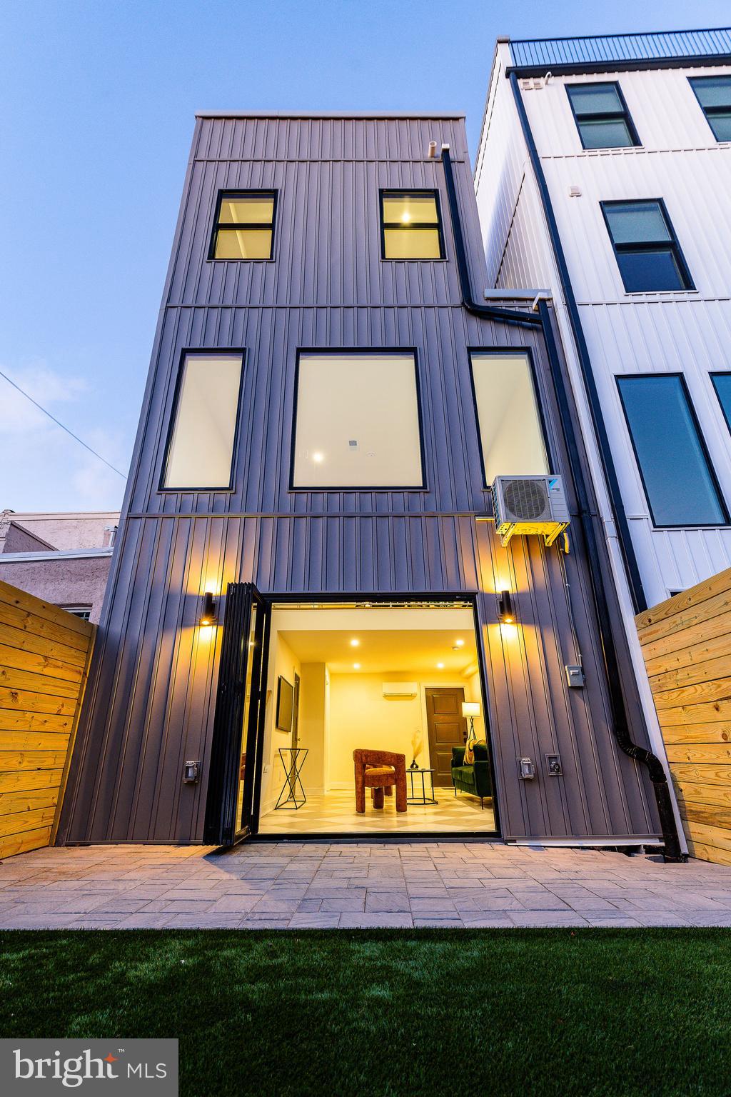 1014 ELLSWORTH STREET