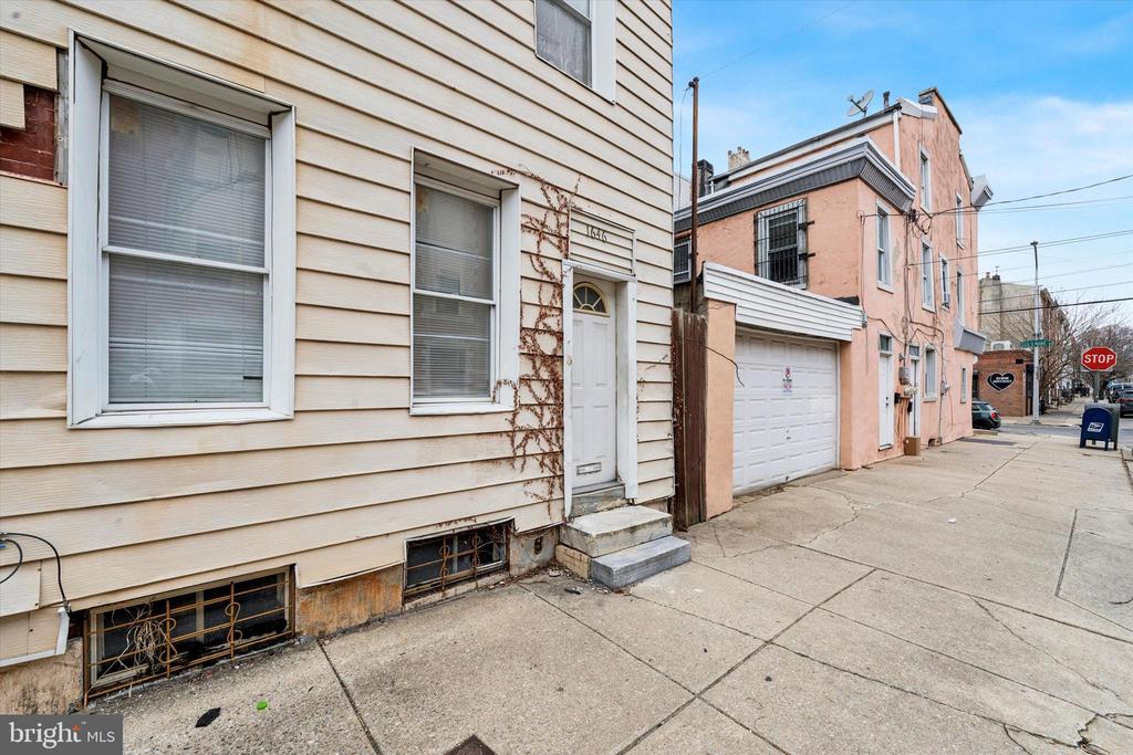 1646 N 3RD STREET