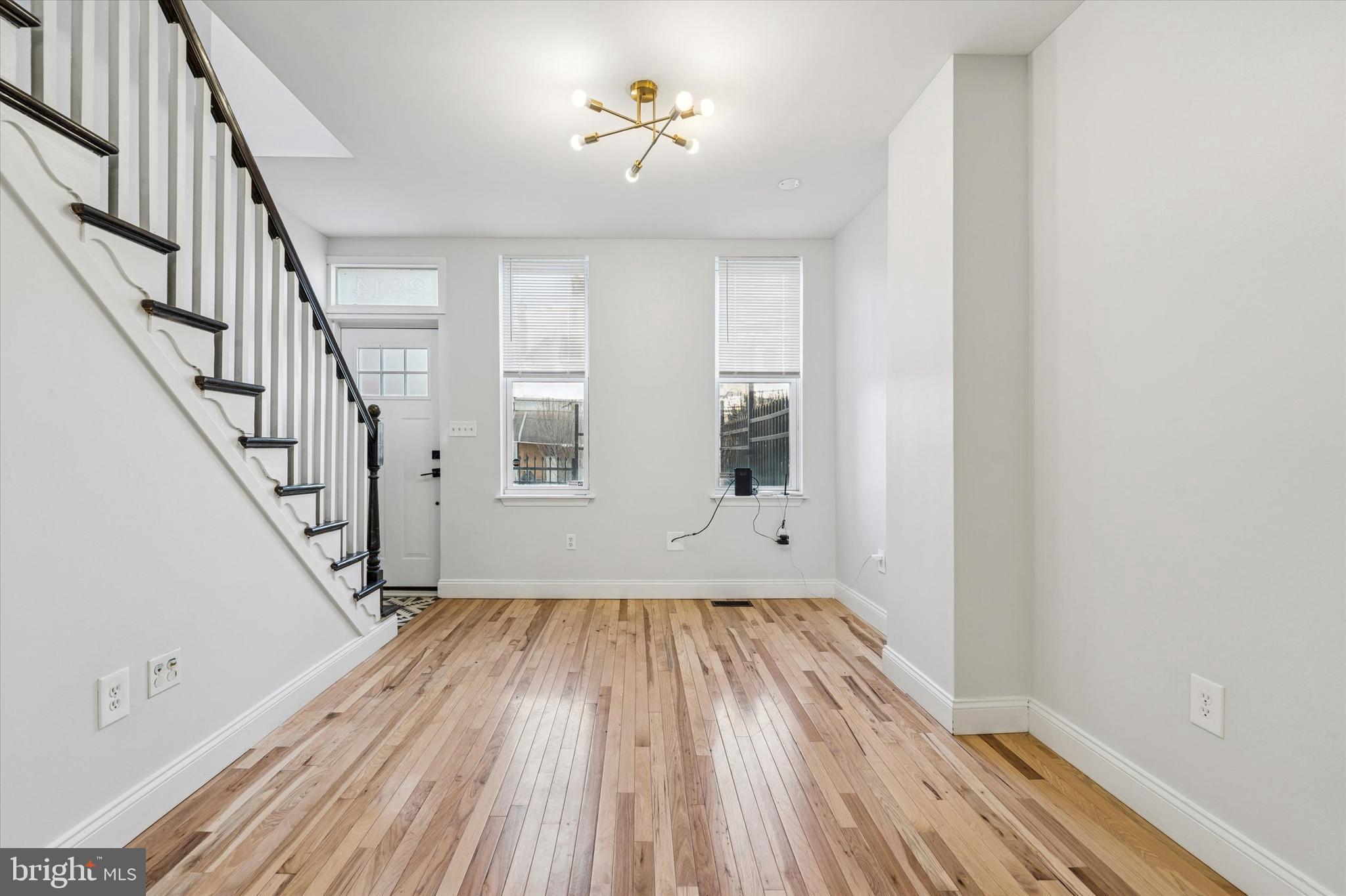 2814 W STILES STREET