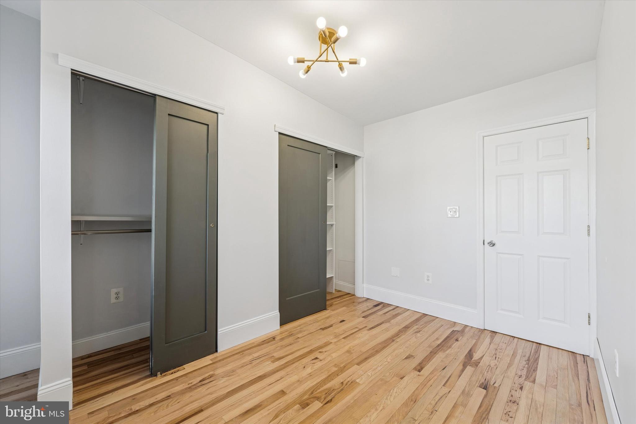 2814 W STILES STREET