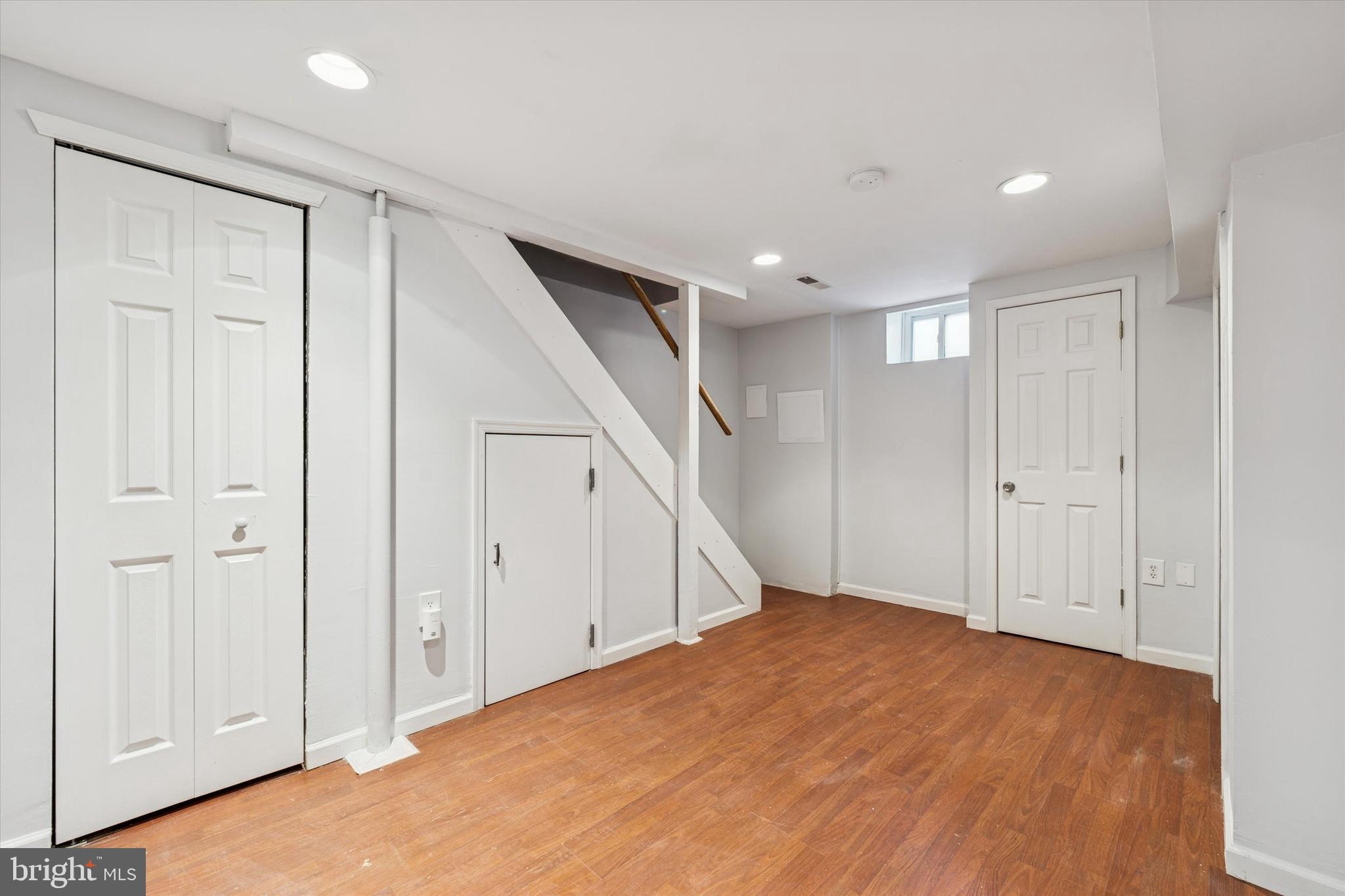 2814 W STILES STREET