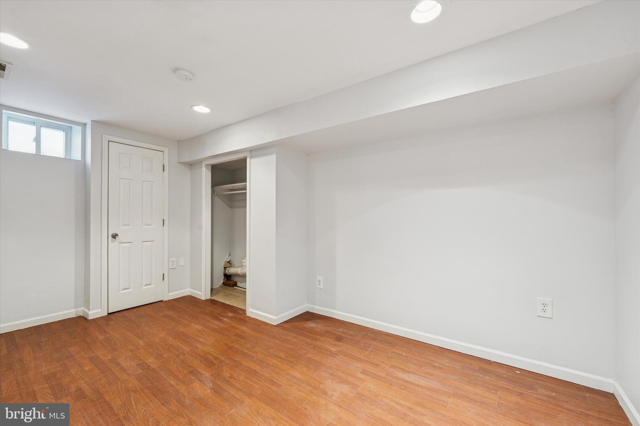 2814 W STILES STREET