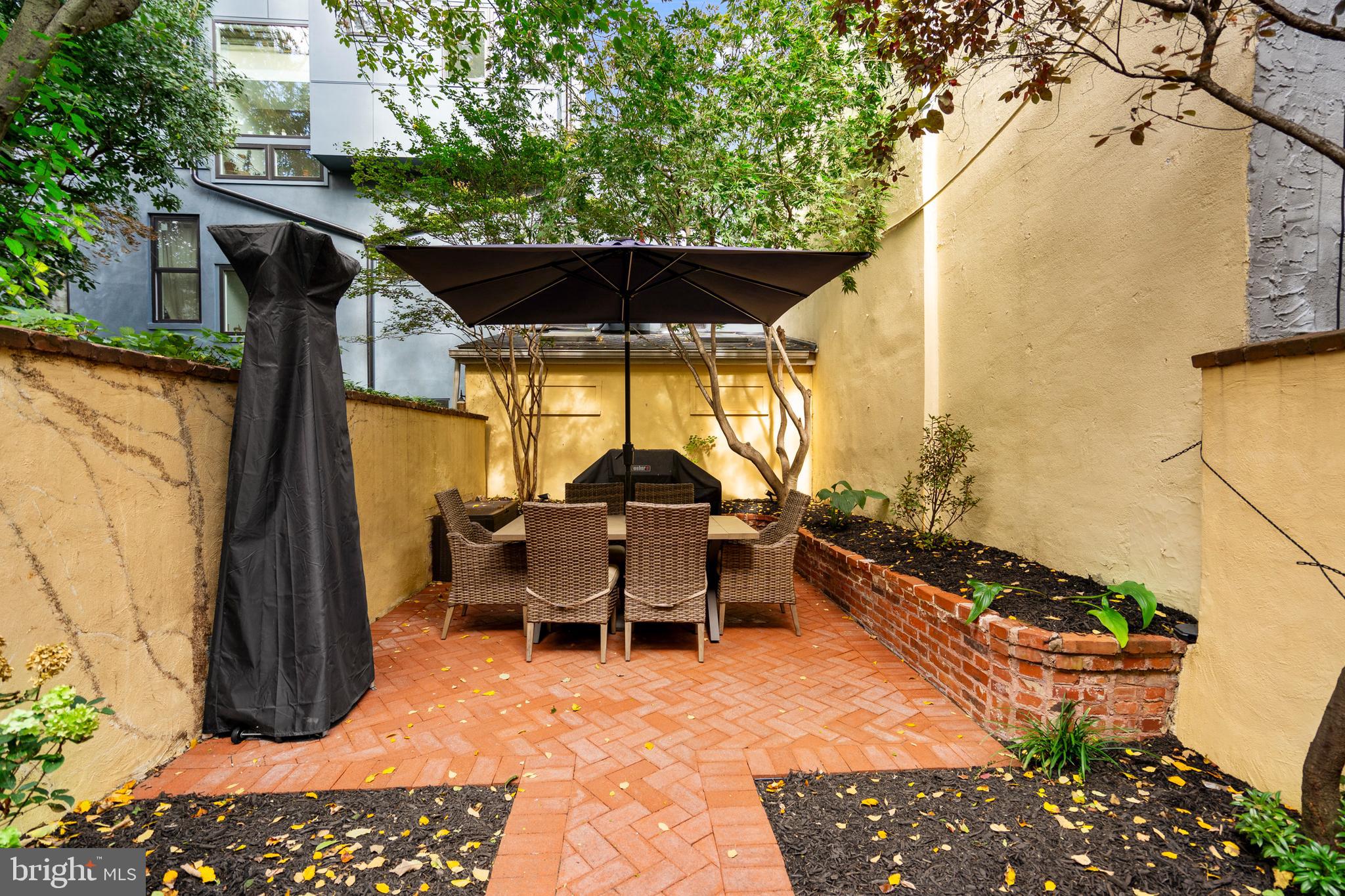 315 FITZWATER STREET