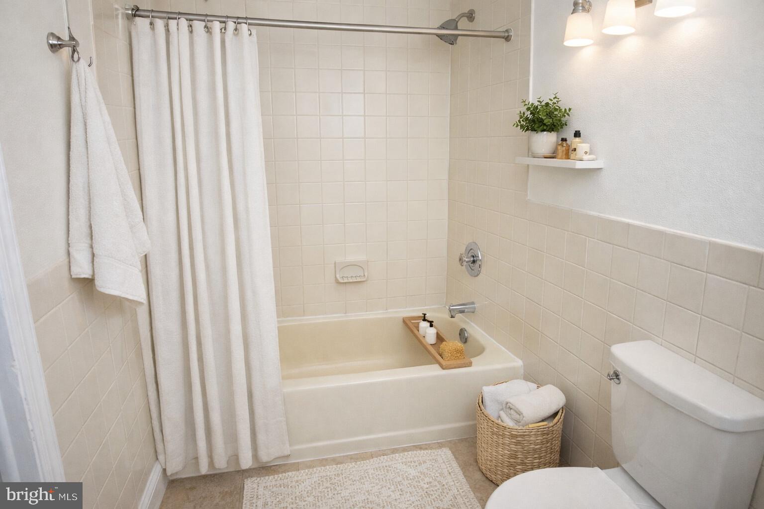 2309 E YORK STREET 2R