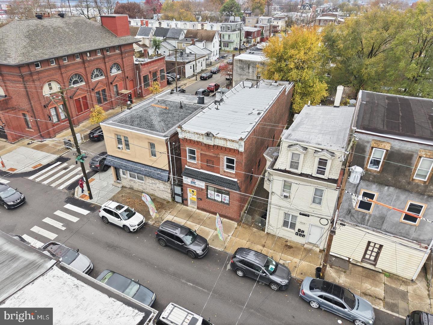 4830 LONGSHORE AVENUE