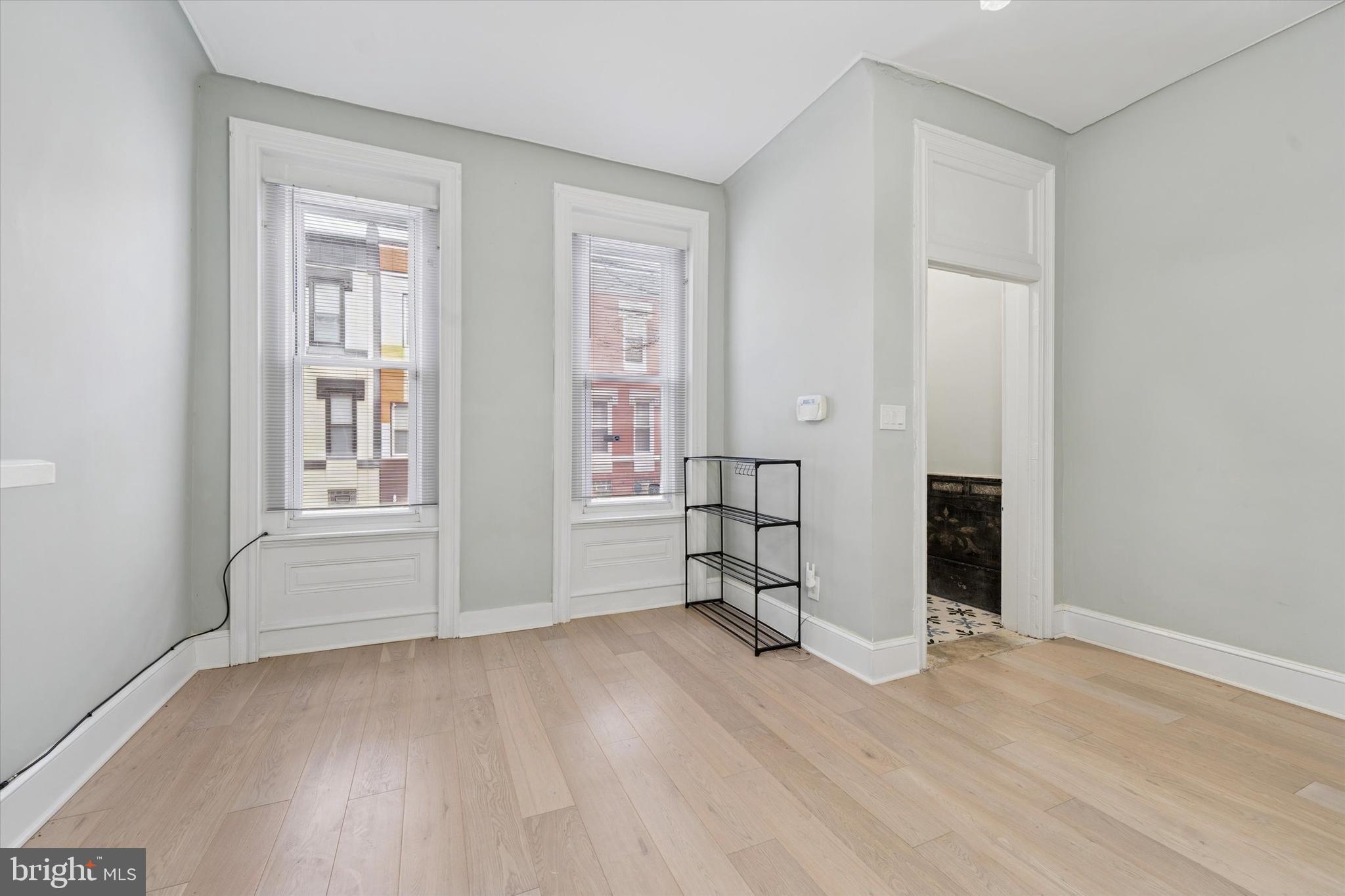 2422 W NORRIS STREET