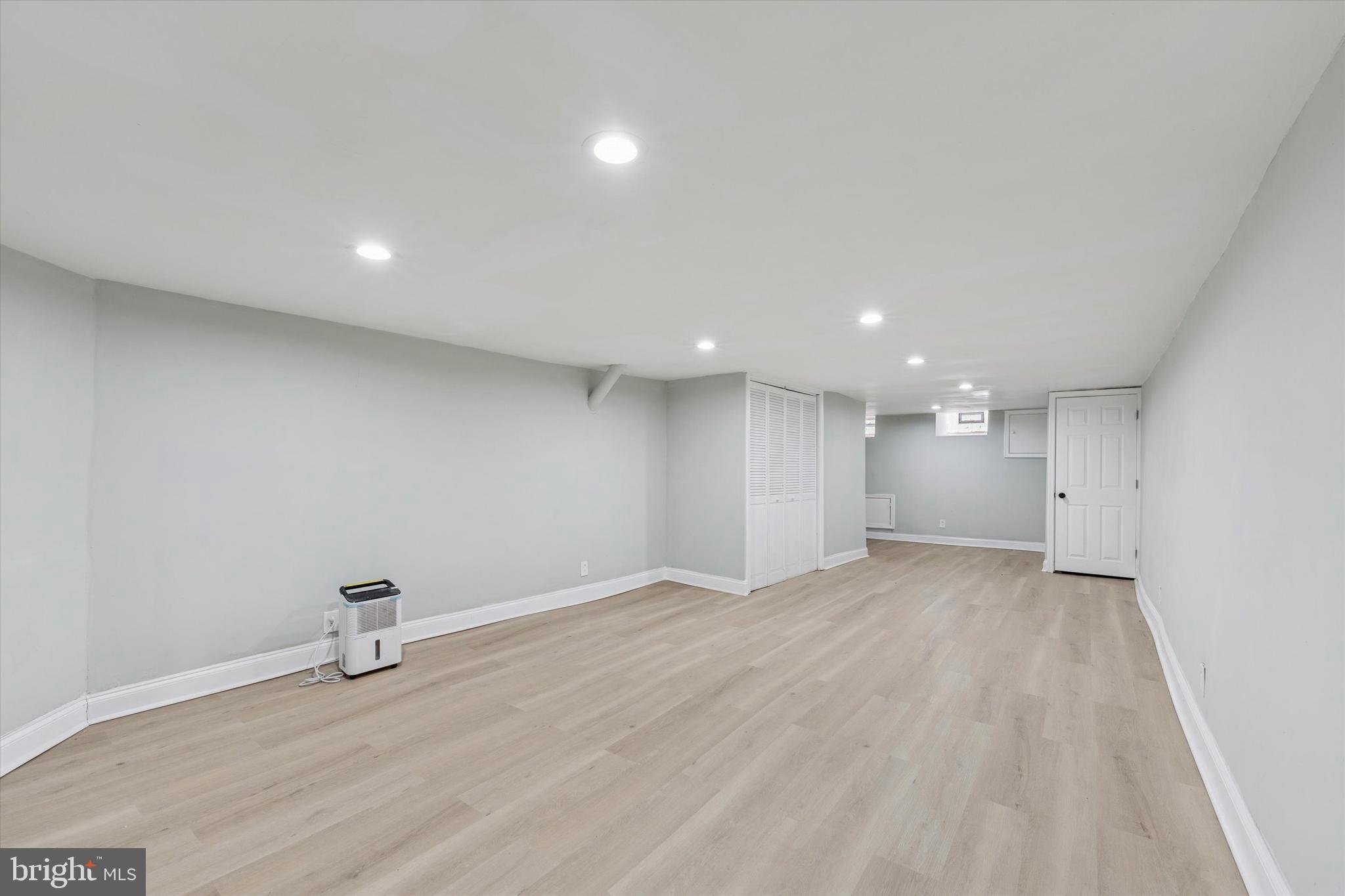 2422 W NORRIS STREET