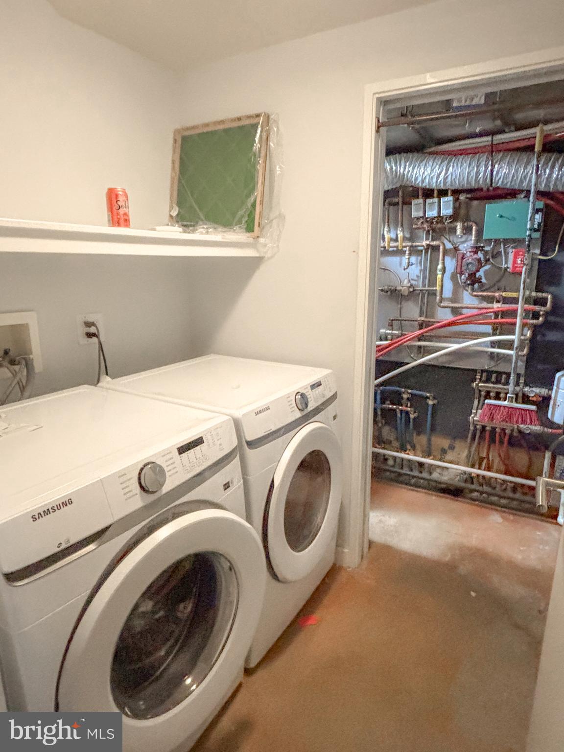 149 W LAUREL STREET B