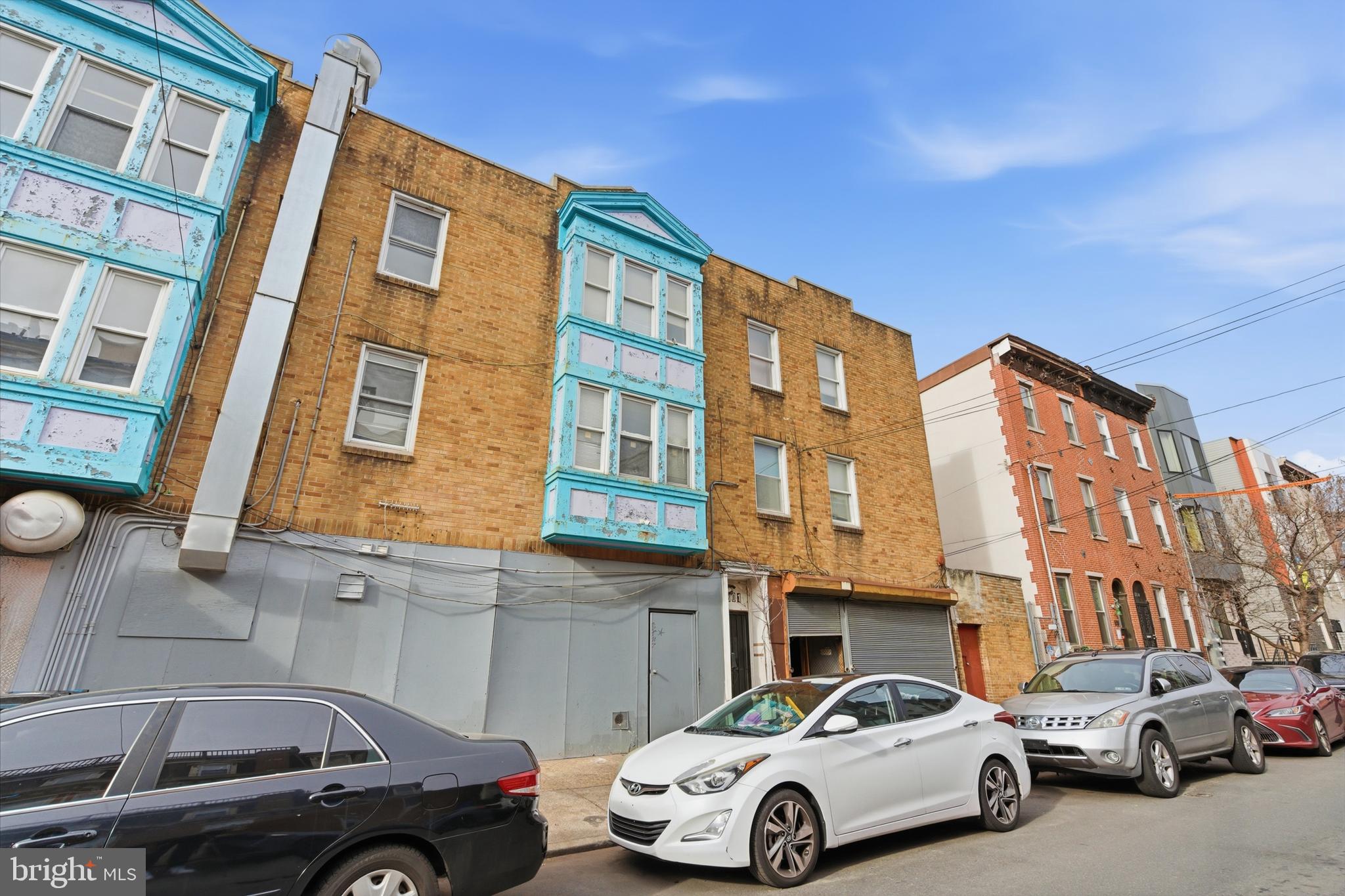 2801 W GIRARD AVENUE