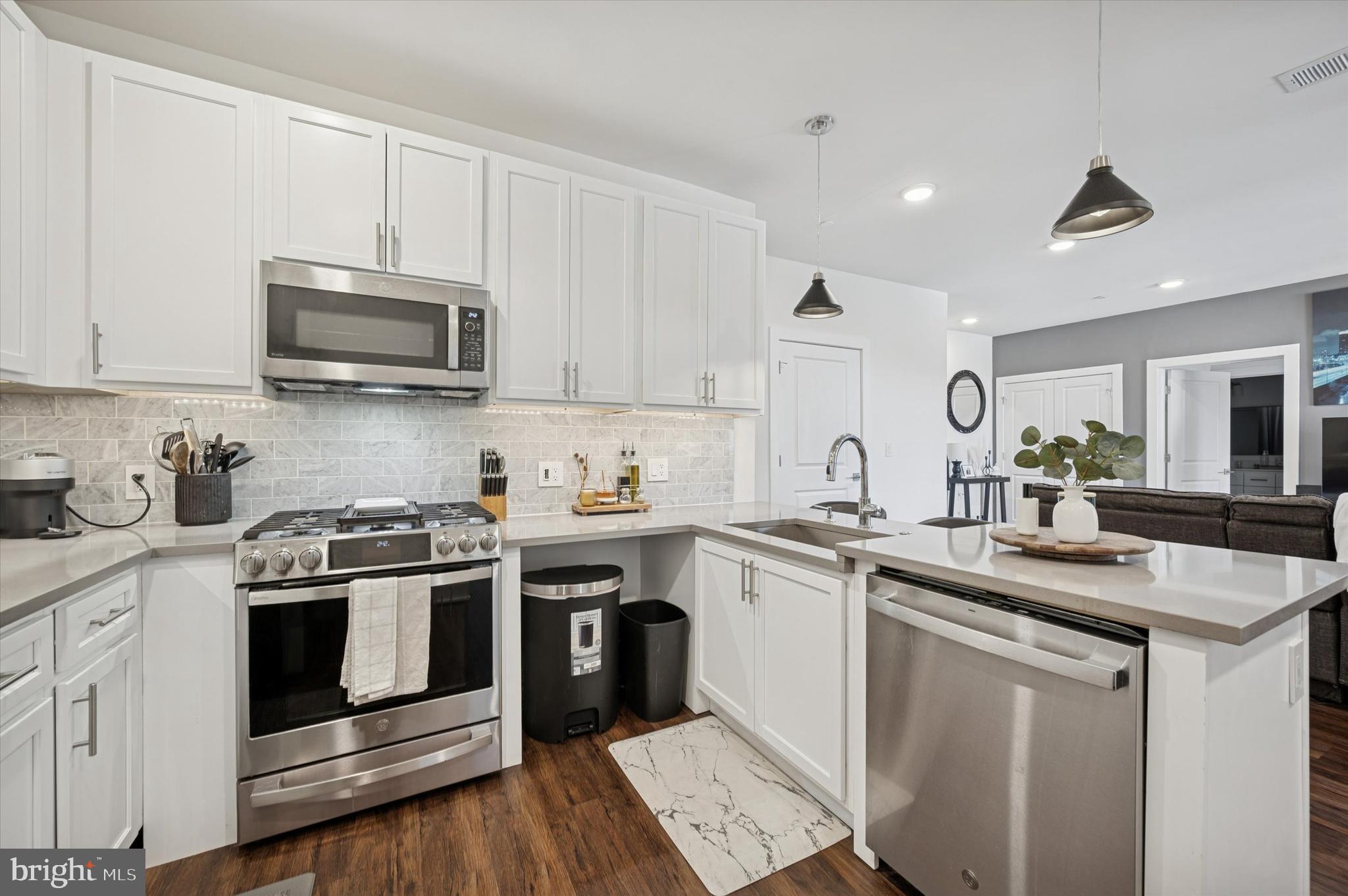 1148 N 2ND STREET 2D