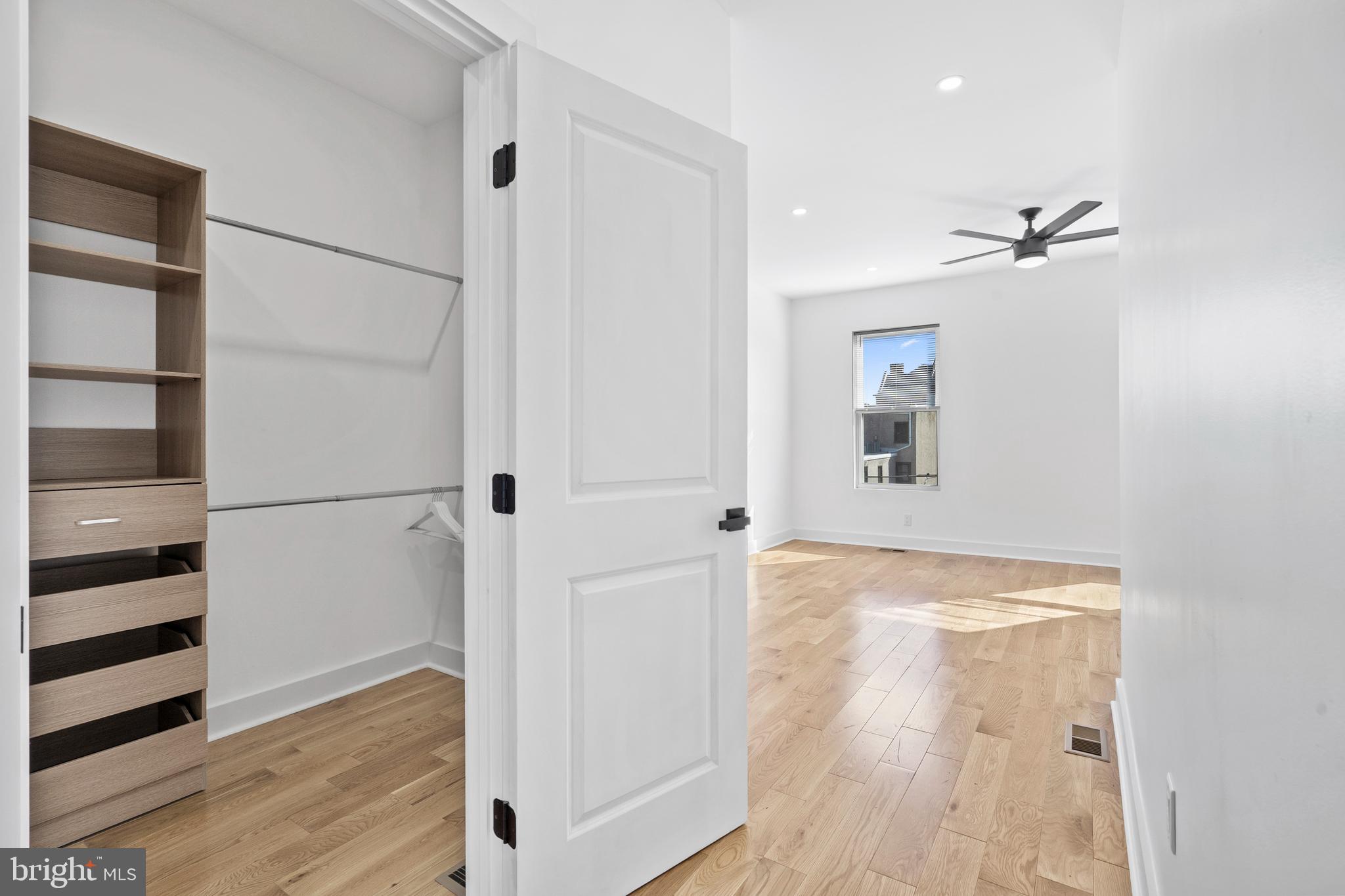 2026 N PALETHORP STREET