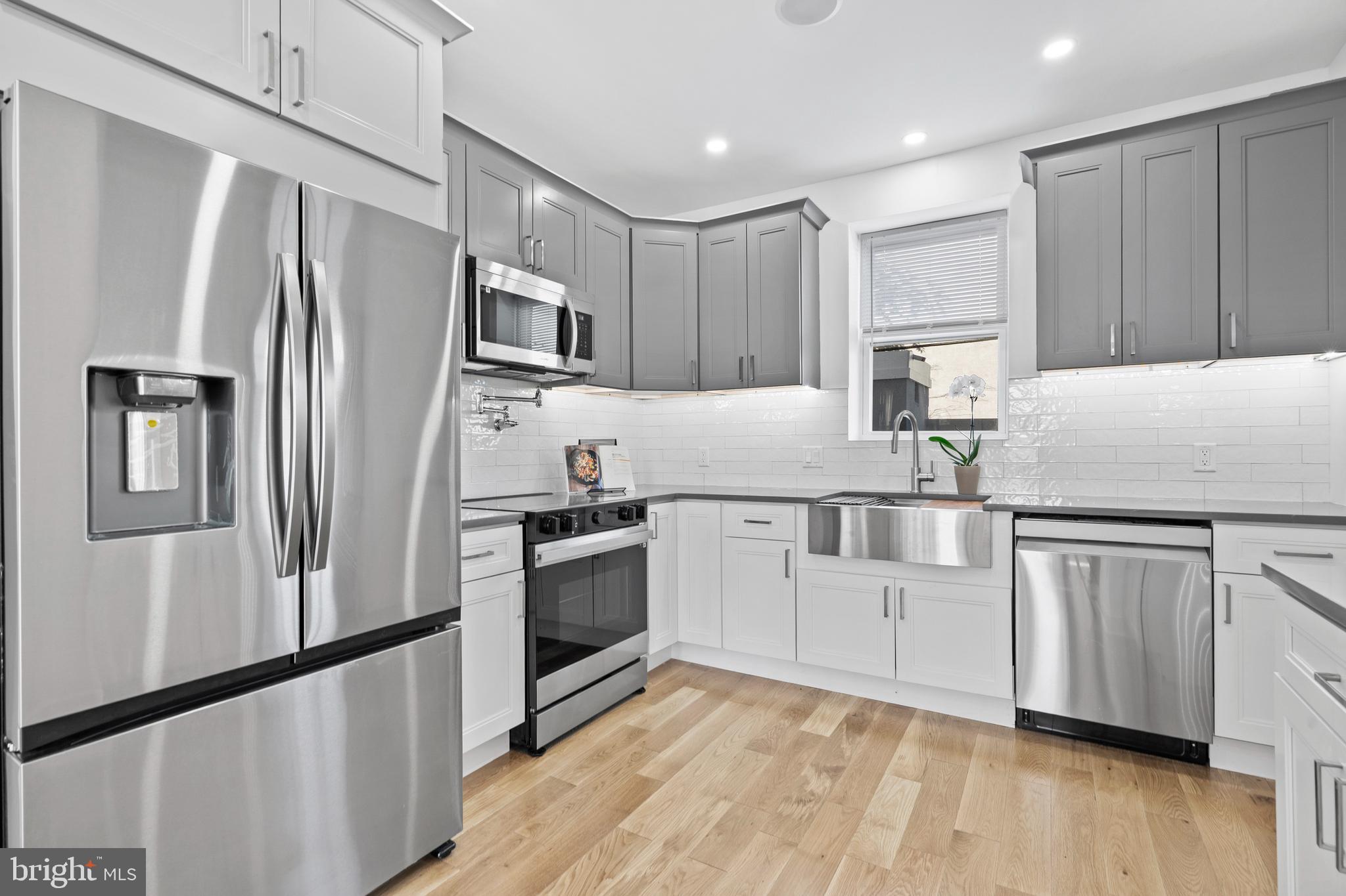 2026 N PALETHORP STREET