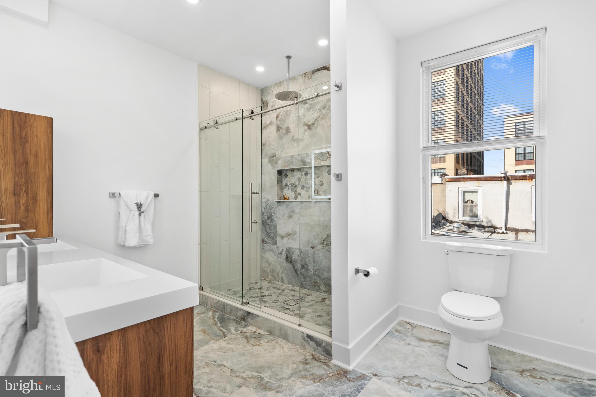 2026 N PALETHORP STREET