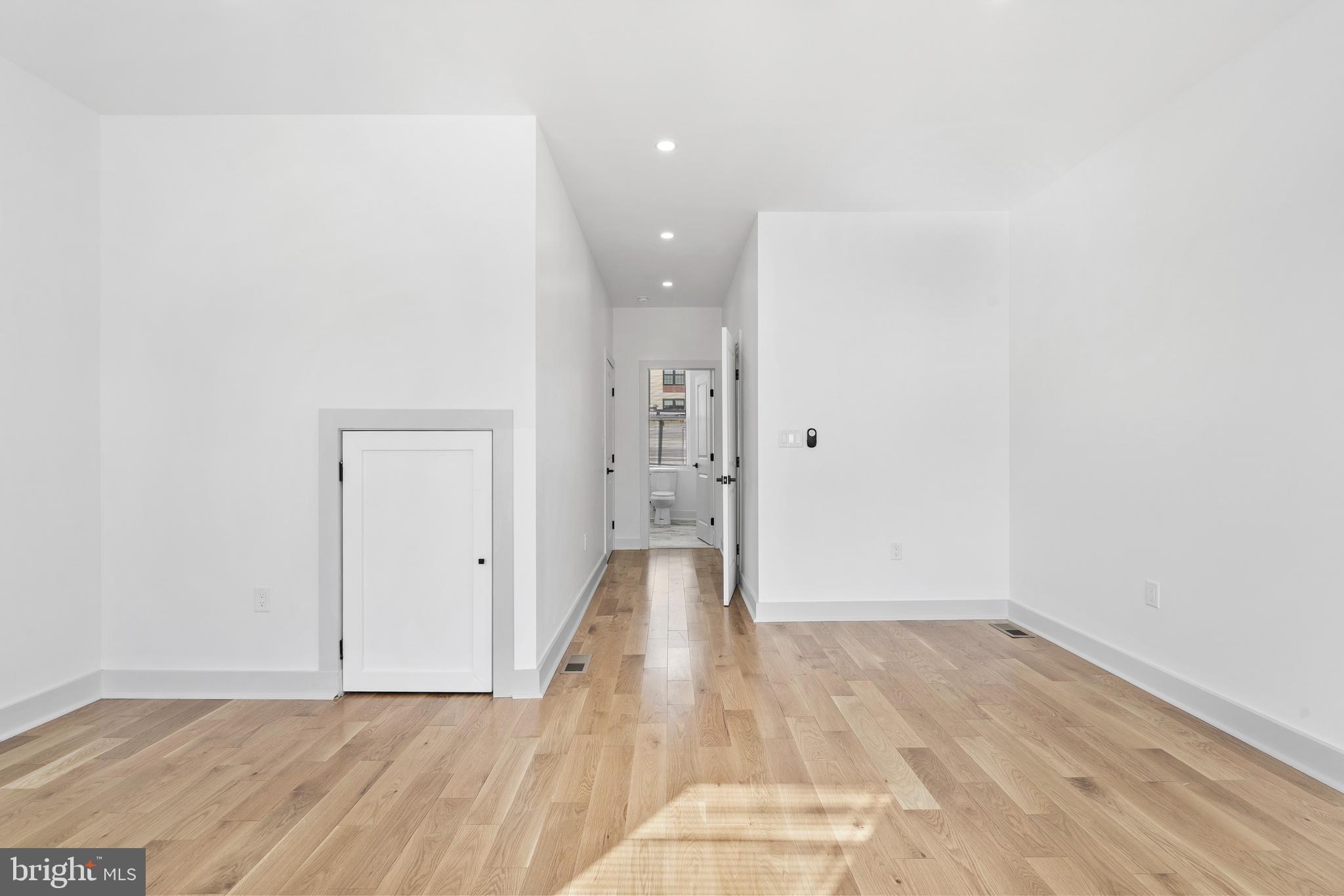 2026 N PALETHORP STREET