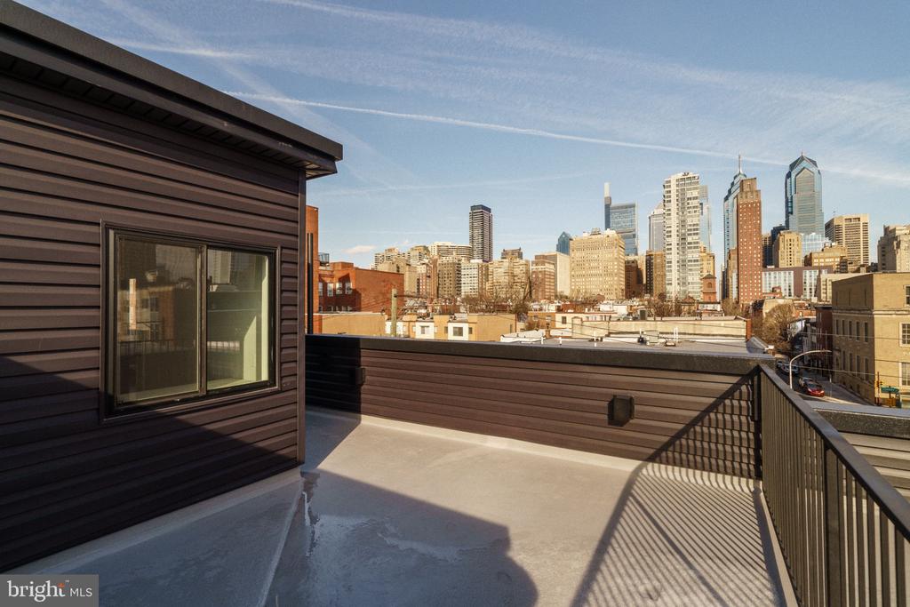 520 S 17TH STREET