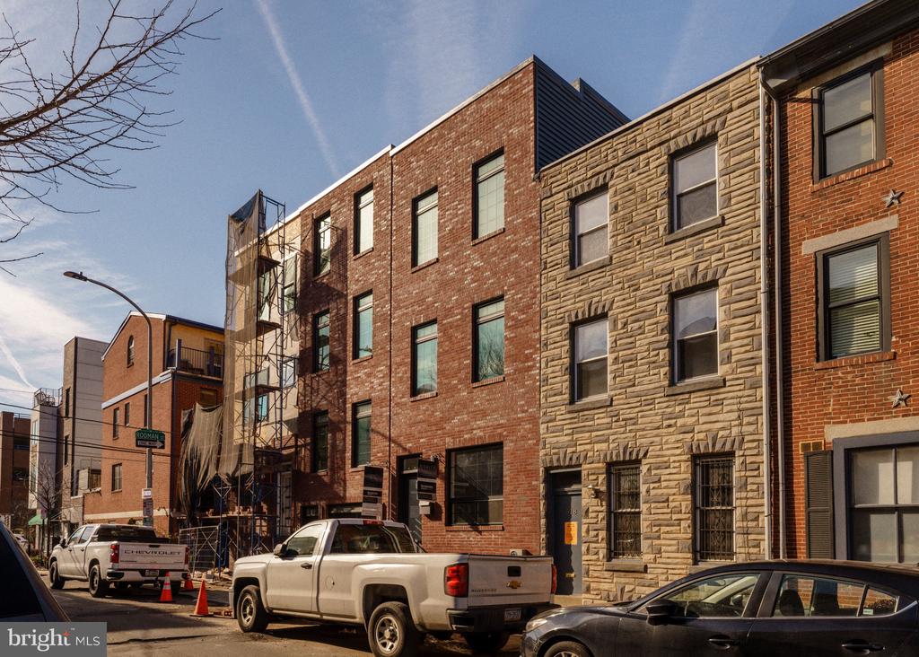 520 S 17TH STREET