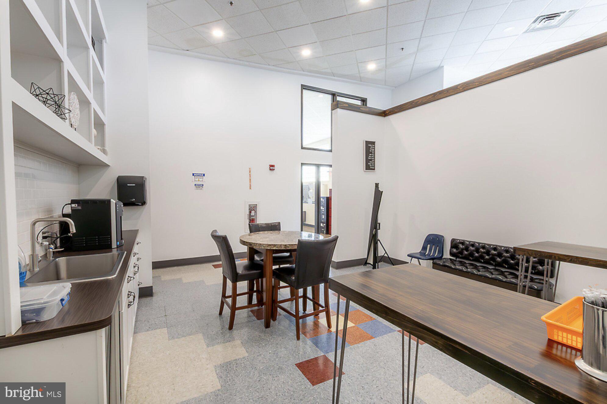 53 E ARMAT STREET 69