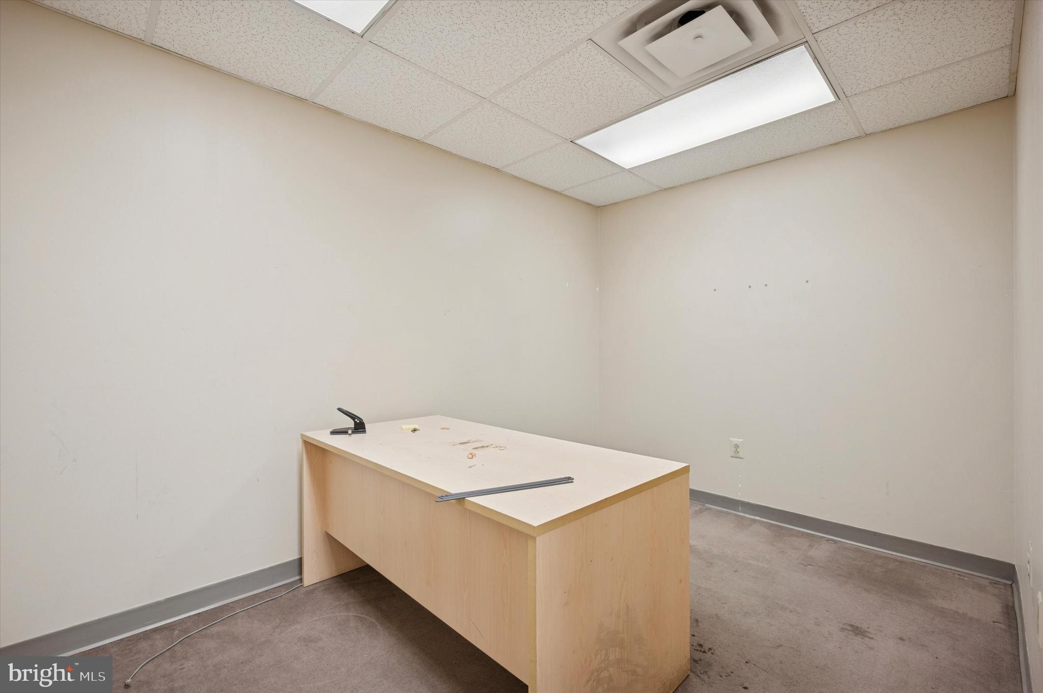 53 E ARMAT STREET 69