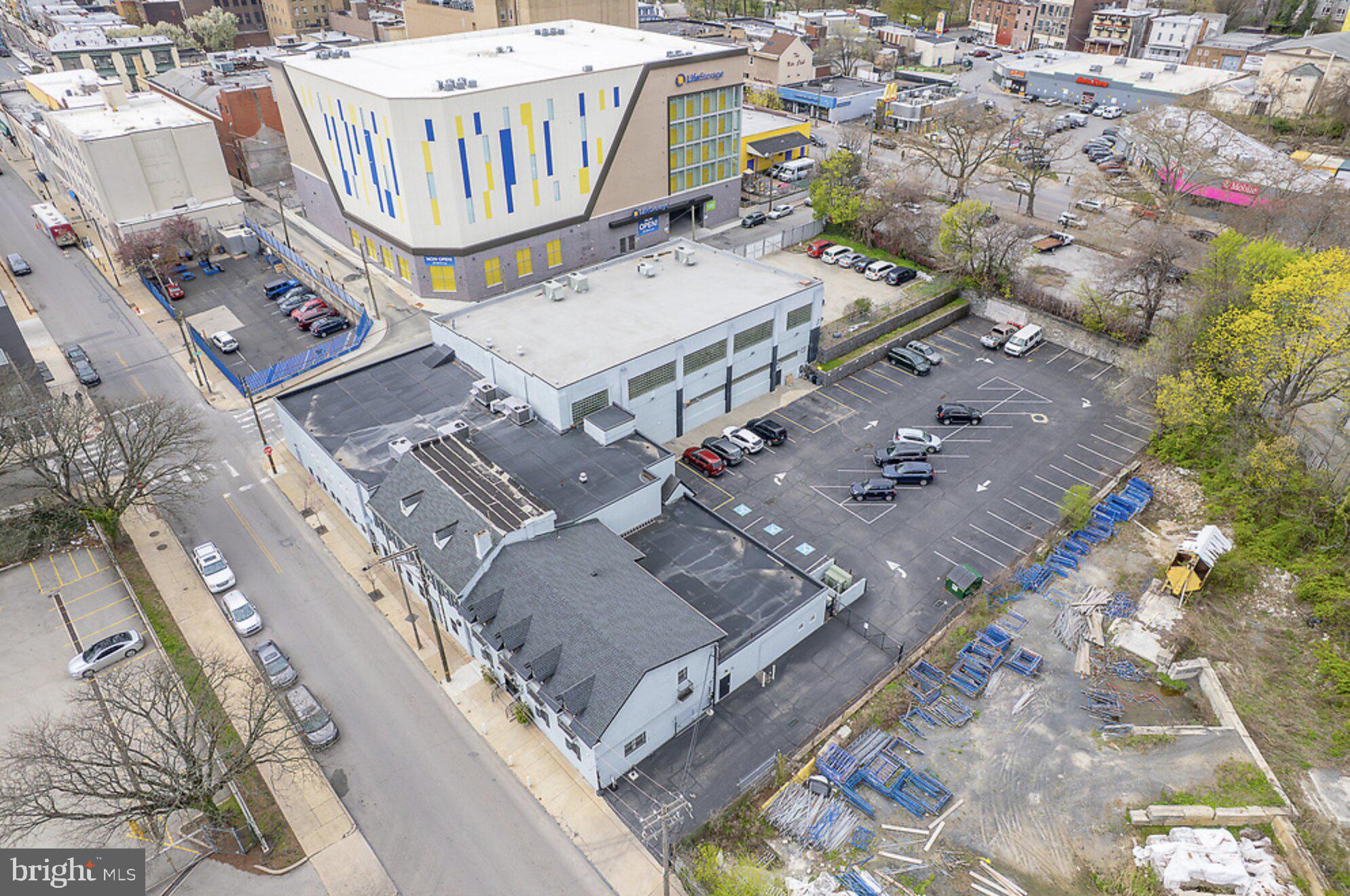 53 E ARMAT STREET 69