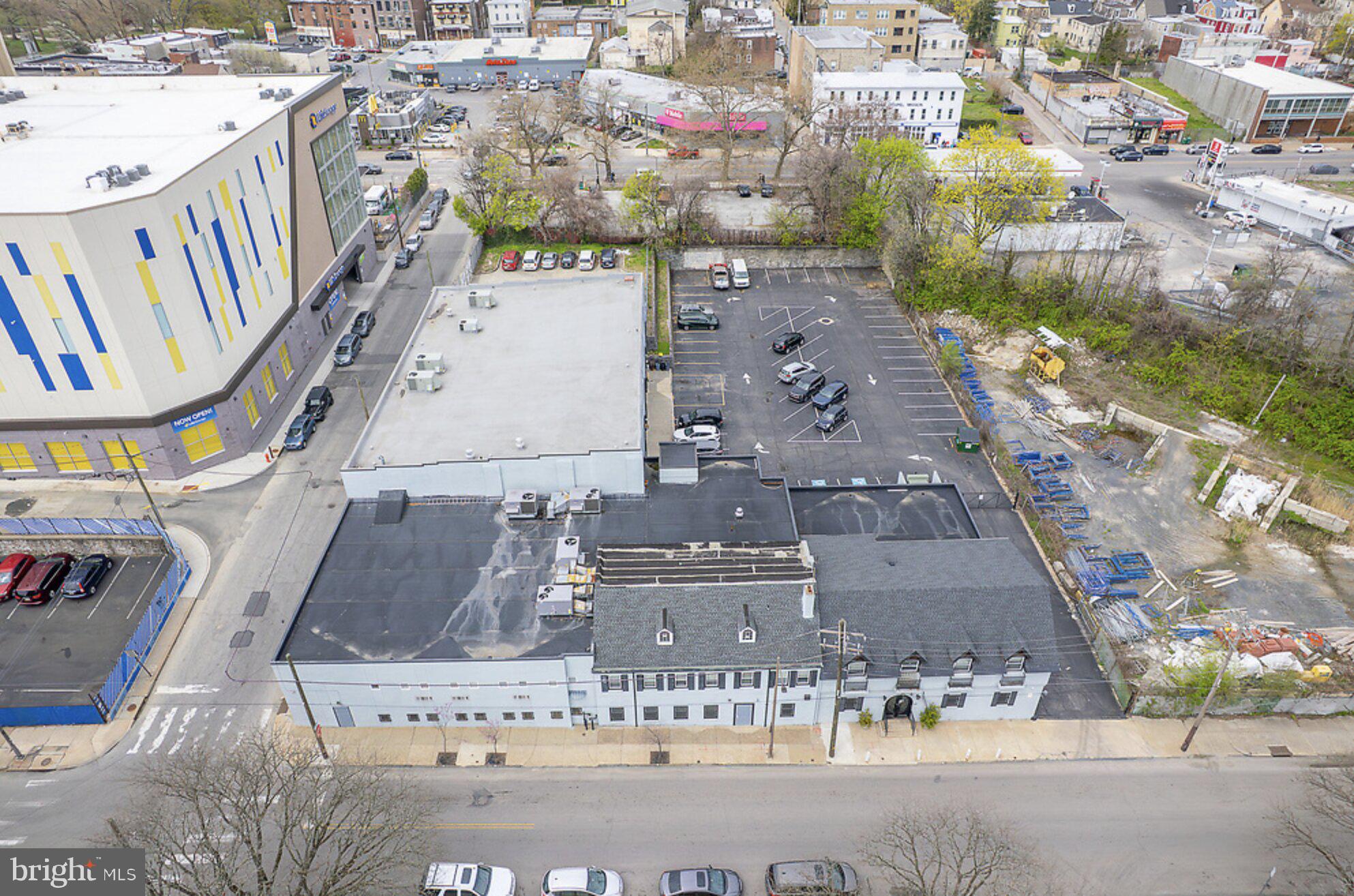 53 E ARMAT STREET 69