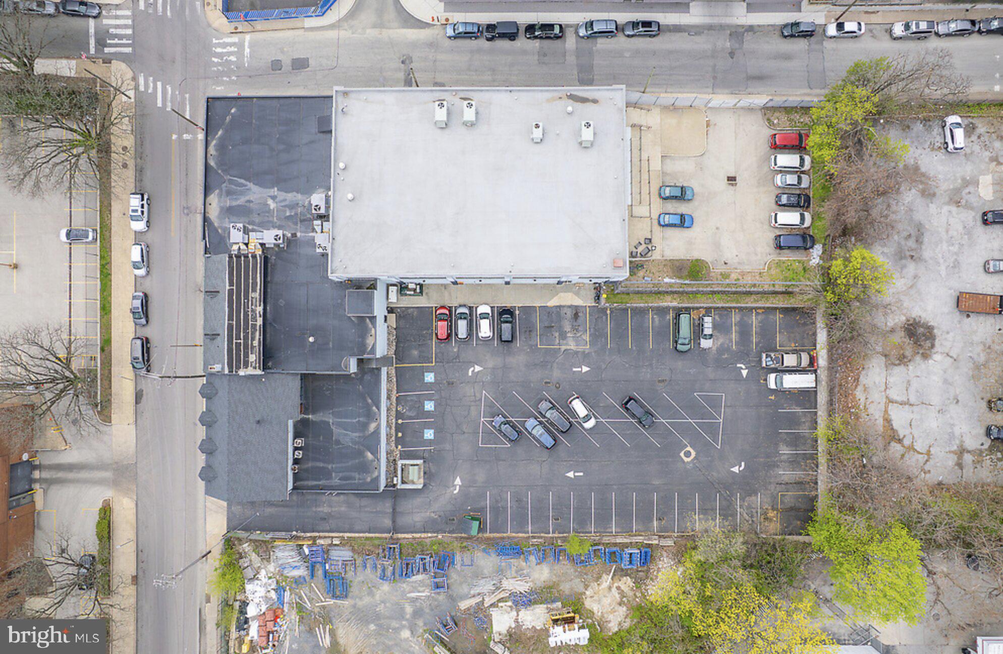 53 E ARMAT STREET 69