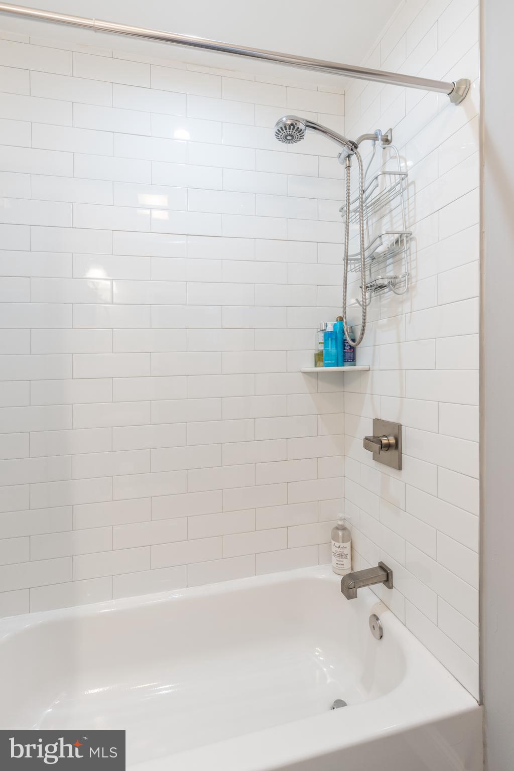 1619 N CORLIES STREET