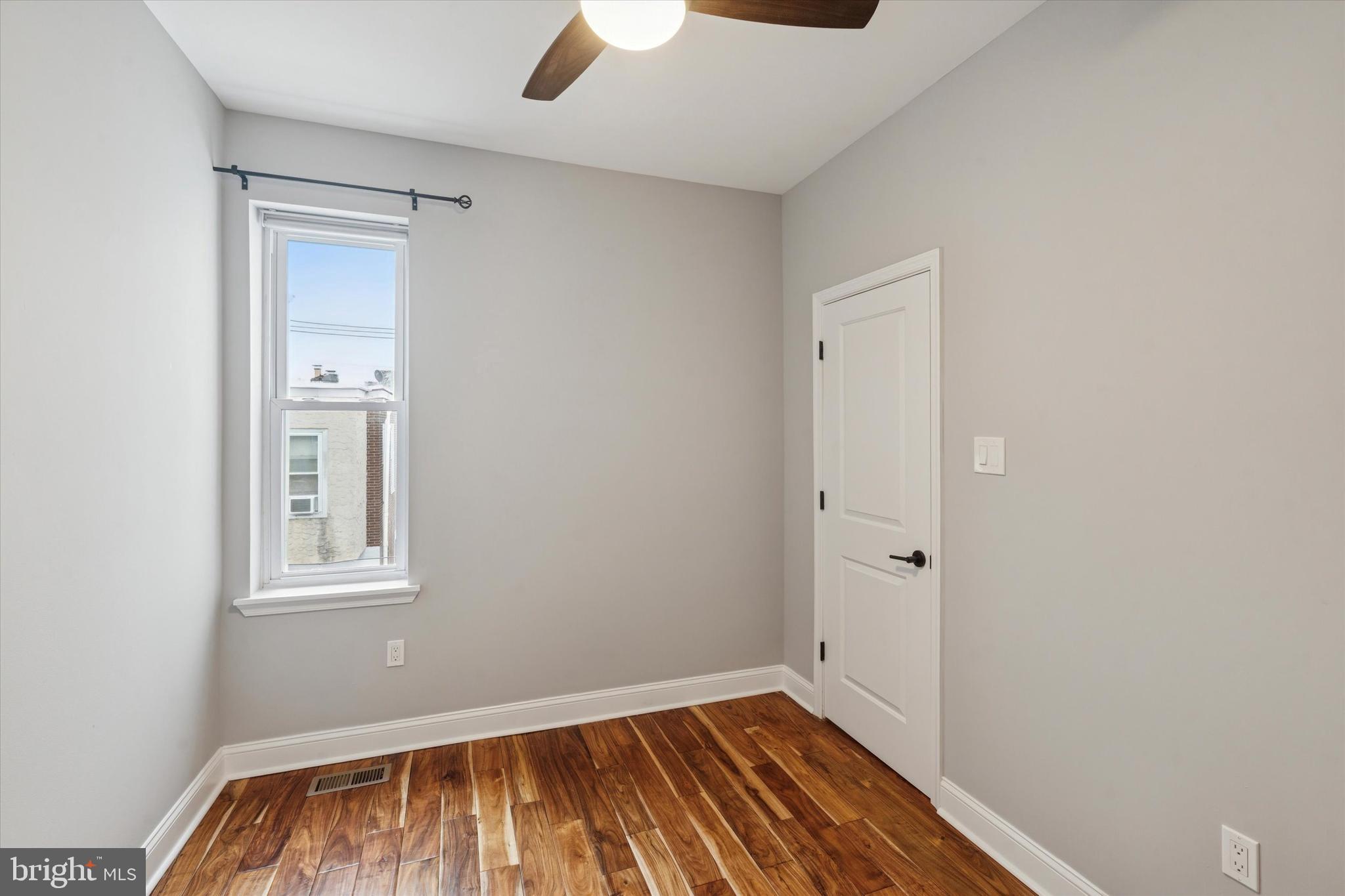 1623 N CORLIES STREET