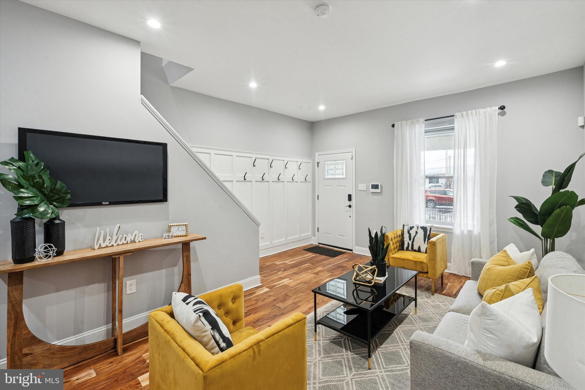 1623 N CORLIES STREET