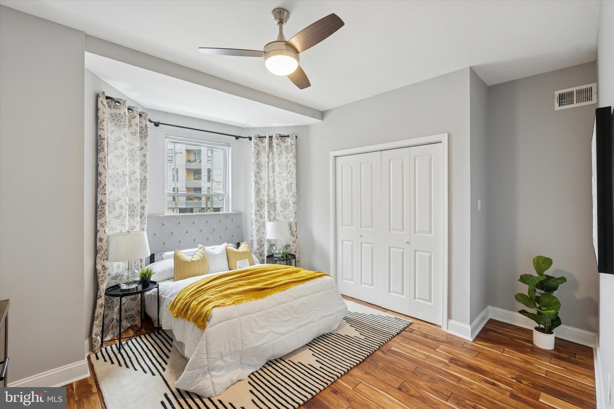 1623 N CORLIES STREET