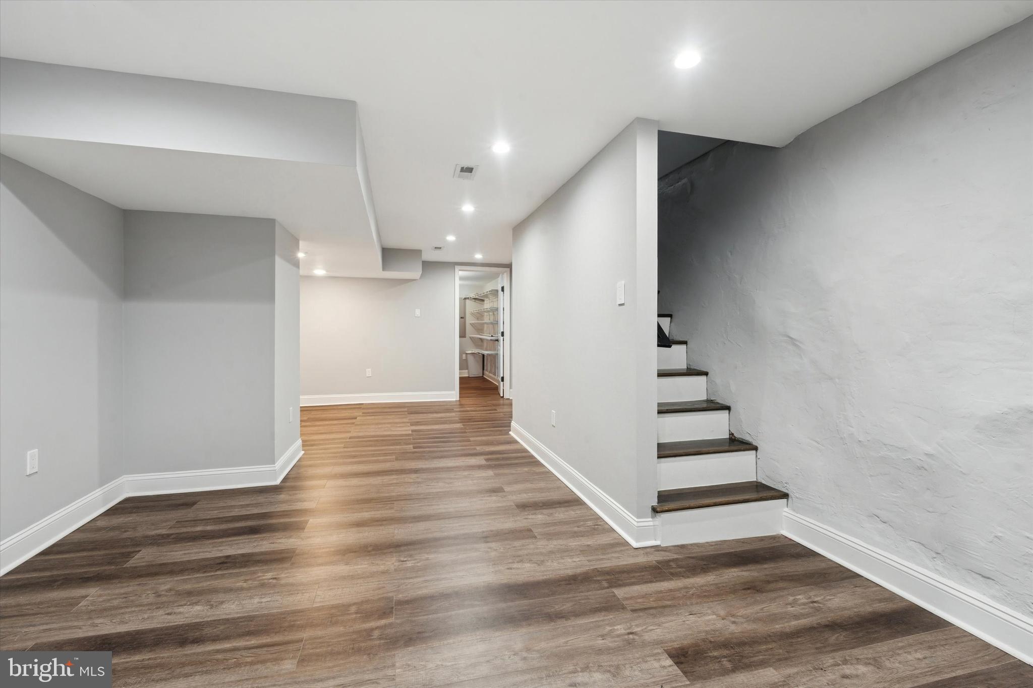 1623 N CORLIES STREET