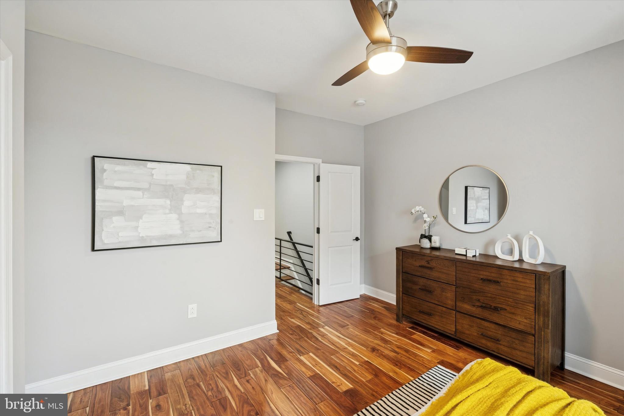 1623 N CORLIES STREET