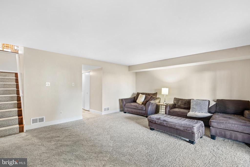 3335 RED LION ROAD